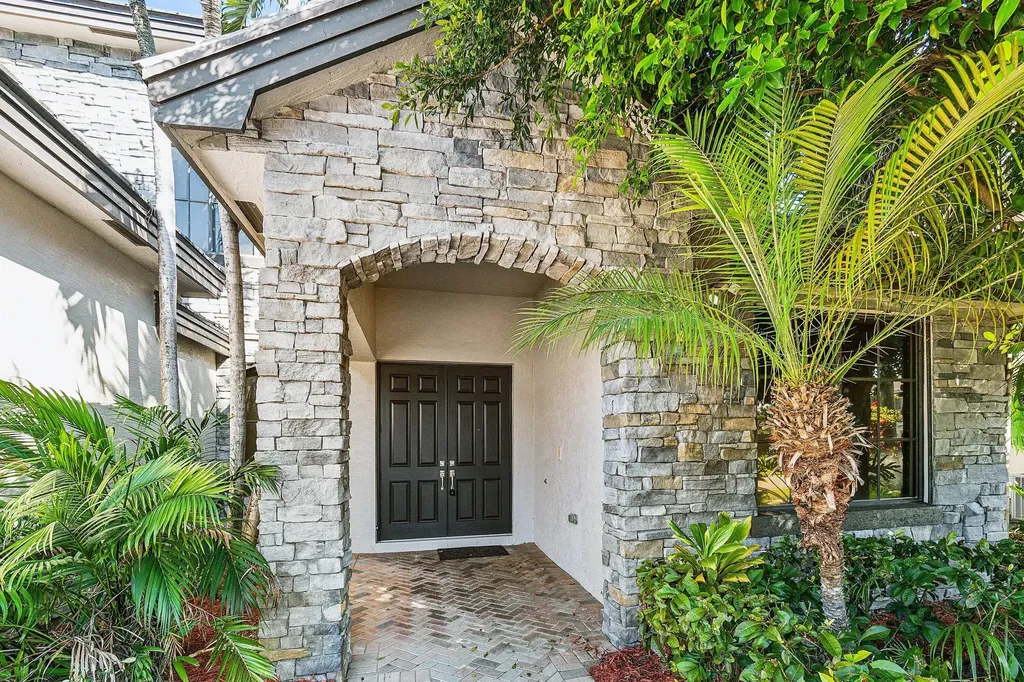 10509 Vignon Court Wellington FL 33449