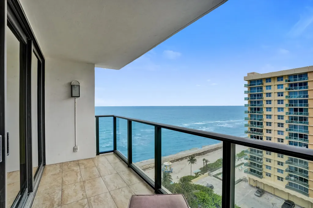 2301 S Ocean Drive Hollywood FL 33019