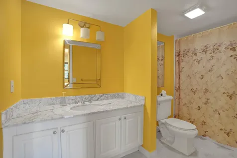 2301 S Ocean Drive Hollywood FL 33019