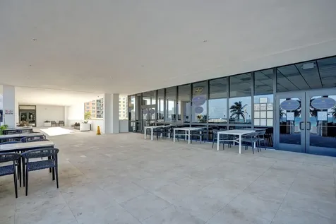 2301 S Ocean Drive Hollywood FL 33019