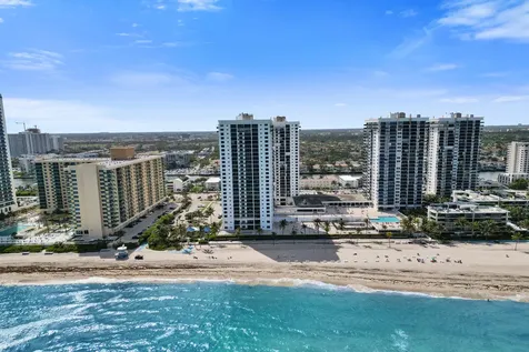 2301 S Ocean Drive Hollywood FL 33019