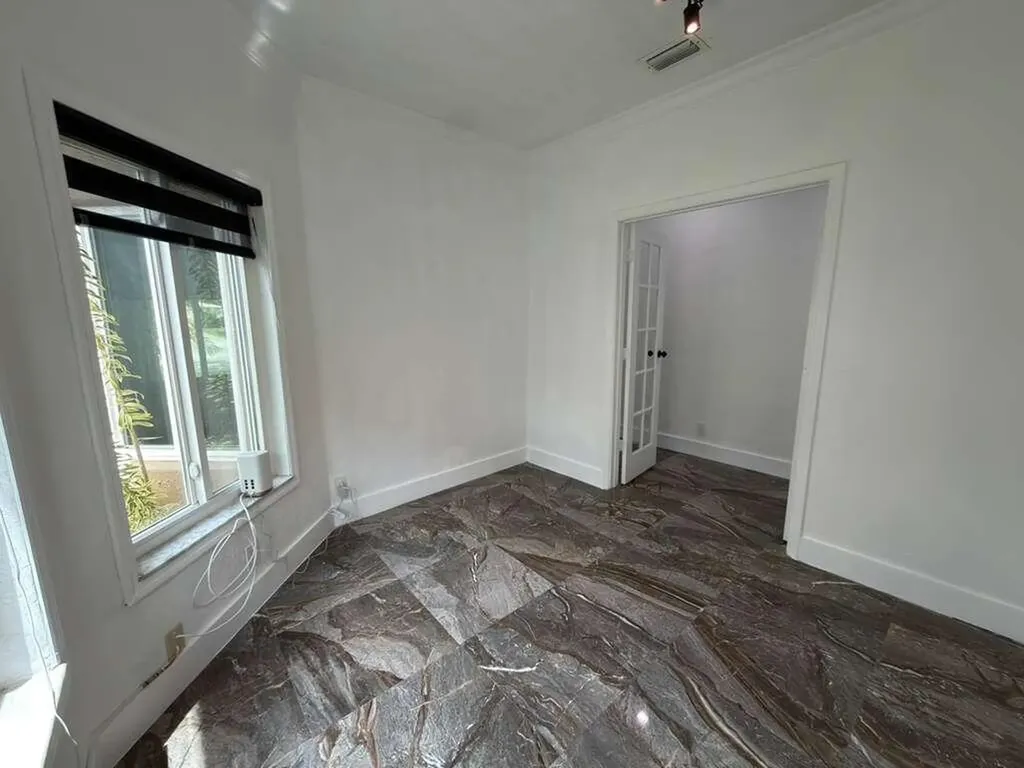 4572 SW 14th Street Deerfield Beach FL 33442