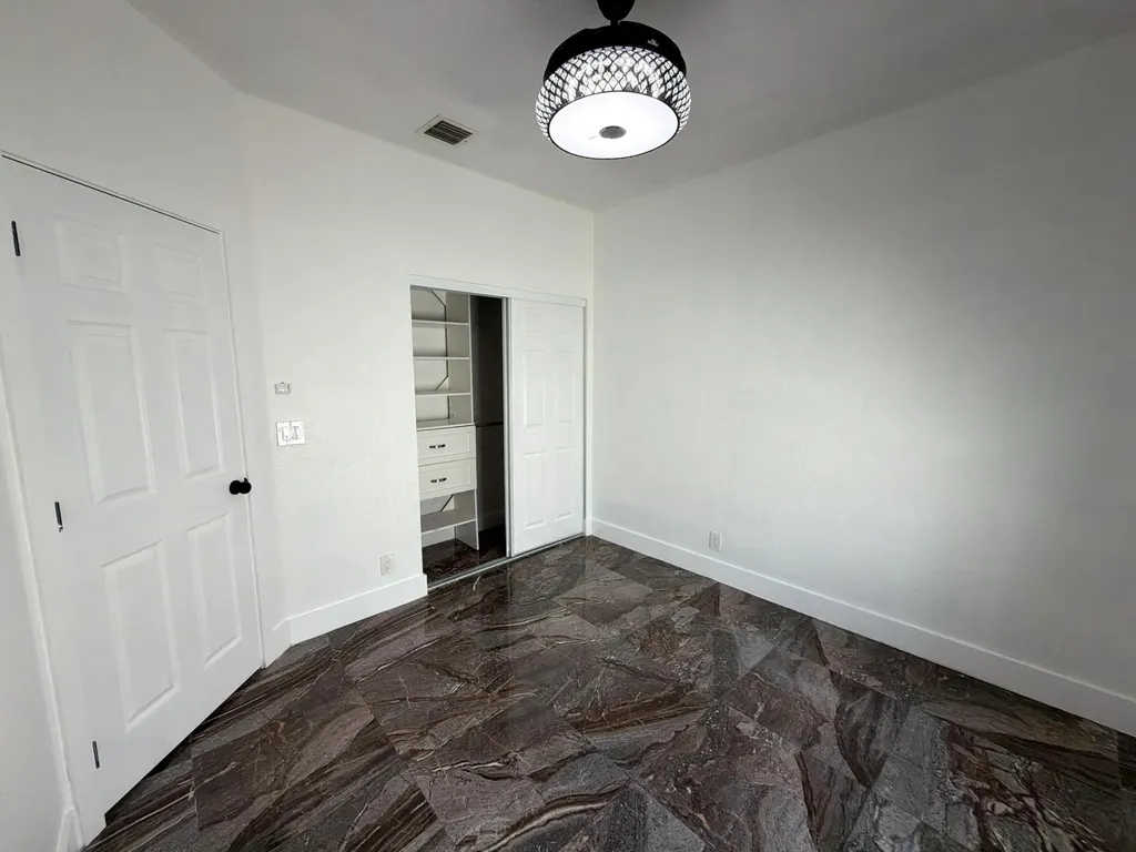 4572 SW 14th Street Deerfield Beach FL 33442