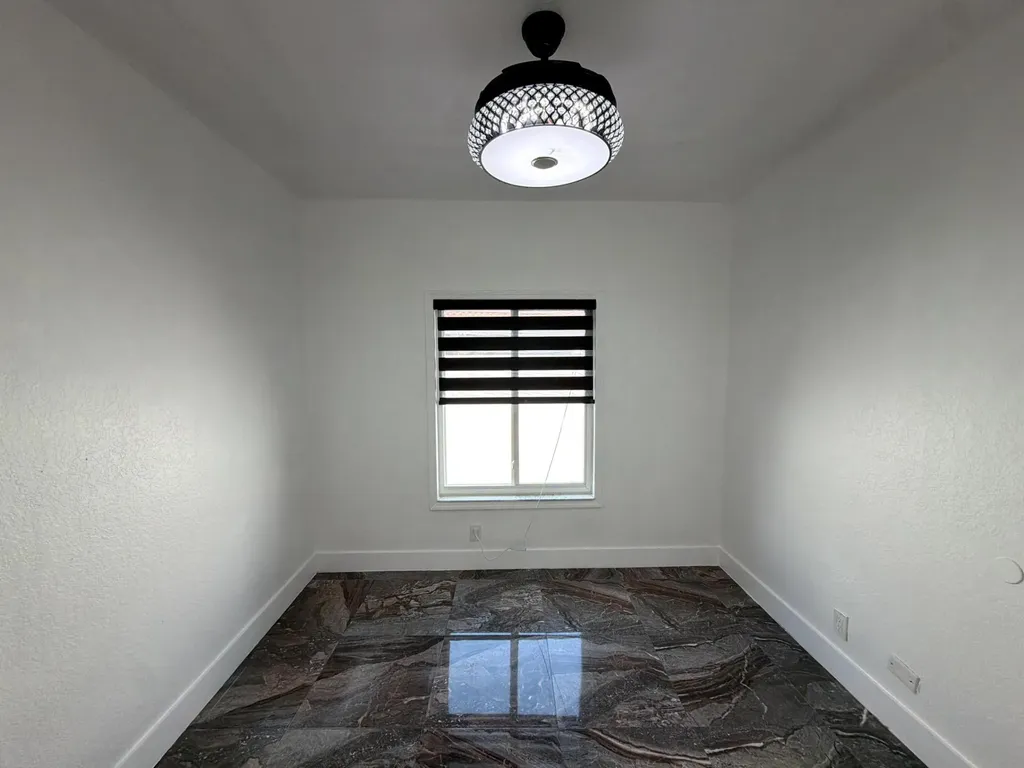4572 SW 14th Street Deerfield Beach FL 33442