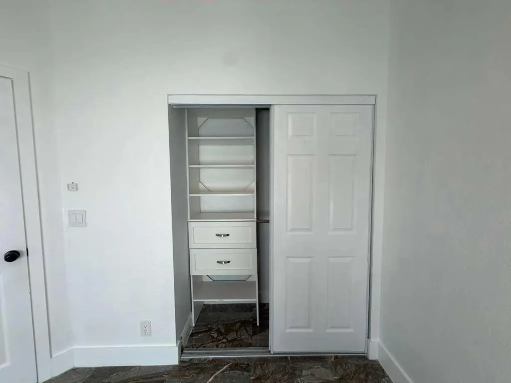 4572 SW 14th Street Deerfield Beach FL 33442