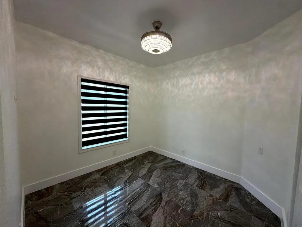 4572 SW 14th Street Deerfield Beach FL 33442