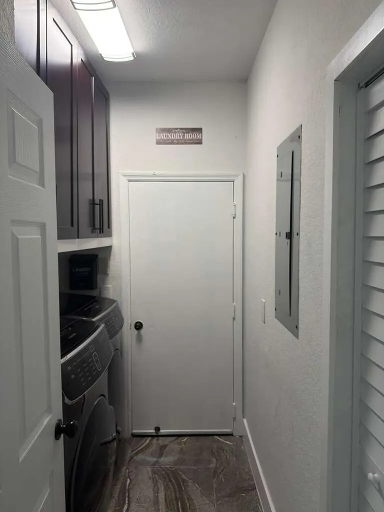 4572 SW 14th Street Deerfield Beach FL 33442