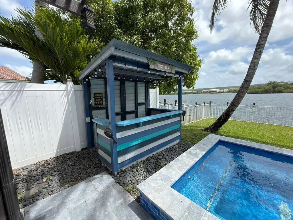 4572 SW 14th Street Deerfield Beach FL 33442