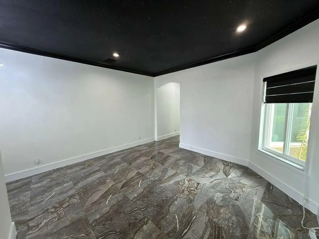 4572 SW 14th Street Deerfield Beach FL 33442