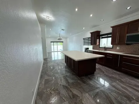 4572 SW 14th Street Deerfield Beach FL 33442