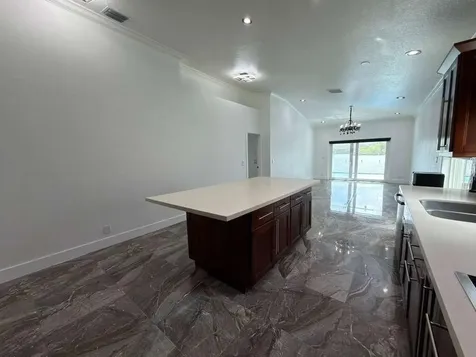 4572 SW 14th Street Deerfield Beach FL 33442