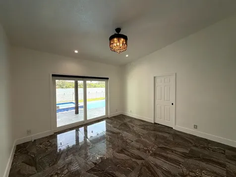 4572 SW 14th Street Deerfield Beach FL 33442