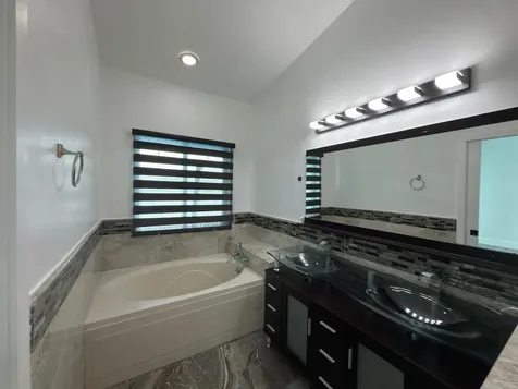 4572 SW 14th Street Deerfield Beach FL 33442