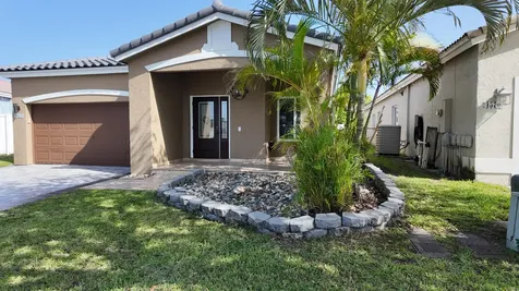 4572 SW 14th Street Deerfield Beach FL 33442