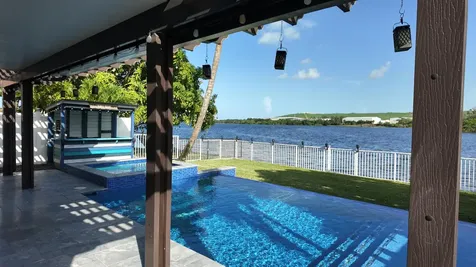 4572 SW 14th Street Deerfield Beach FL 33442