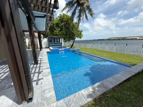 4572 SW 14th Street Deerfield Beach FL 33442