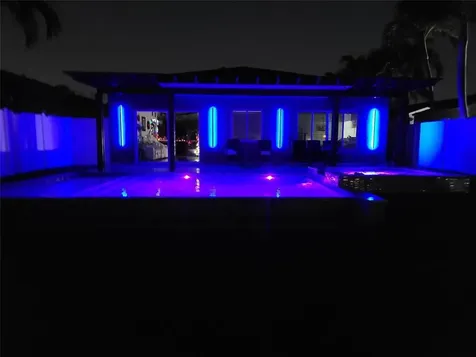4572 SW 14th Street Deerfield Beach FL 33442