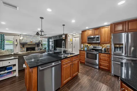 9696 NW 28th Place Coral Springs FL 33065
