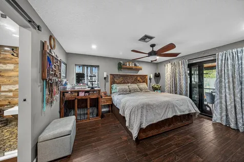 9696 NW 28th Place Coral Springs FL 33065