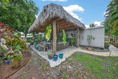 9696 NW 28th Place Coral Springs FL 33065