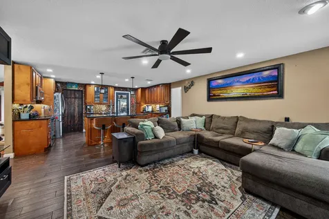 9696 NW 28th Place Coral Springs FL 33065