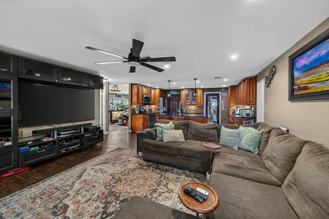 9696 NW 28th Place Coral Springs FL 33065