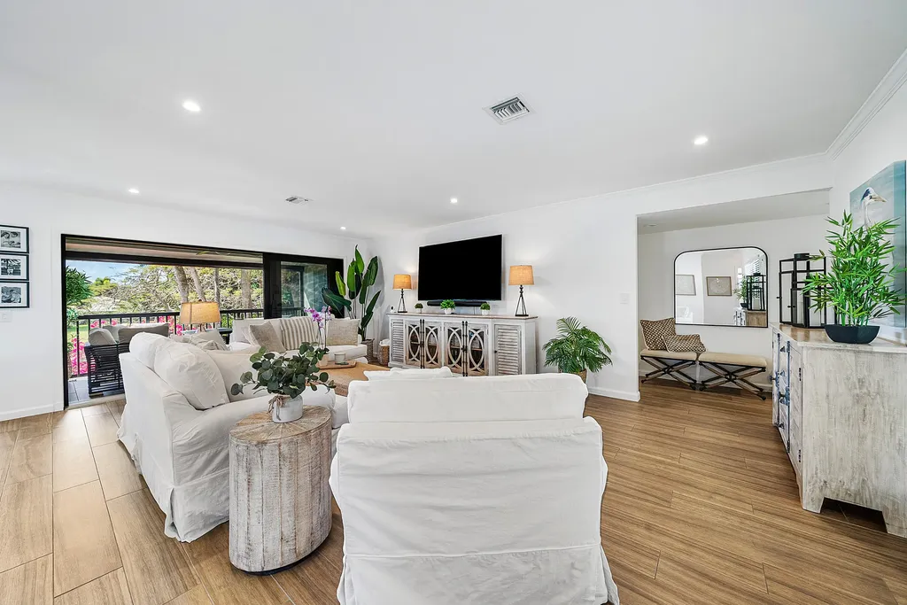 3660 N Quail Ridge Drive Boynton Beach FL 33436