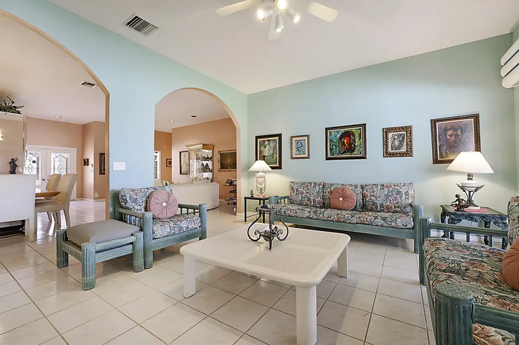 3877 Summer Chase Court Lake Worth FL 33467