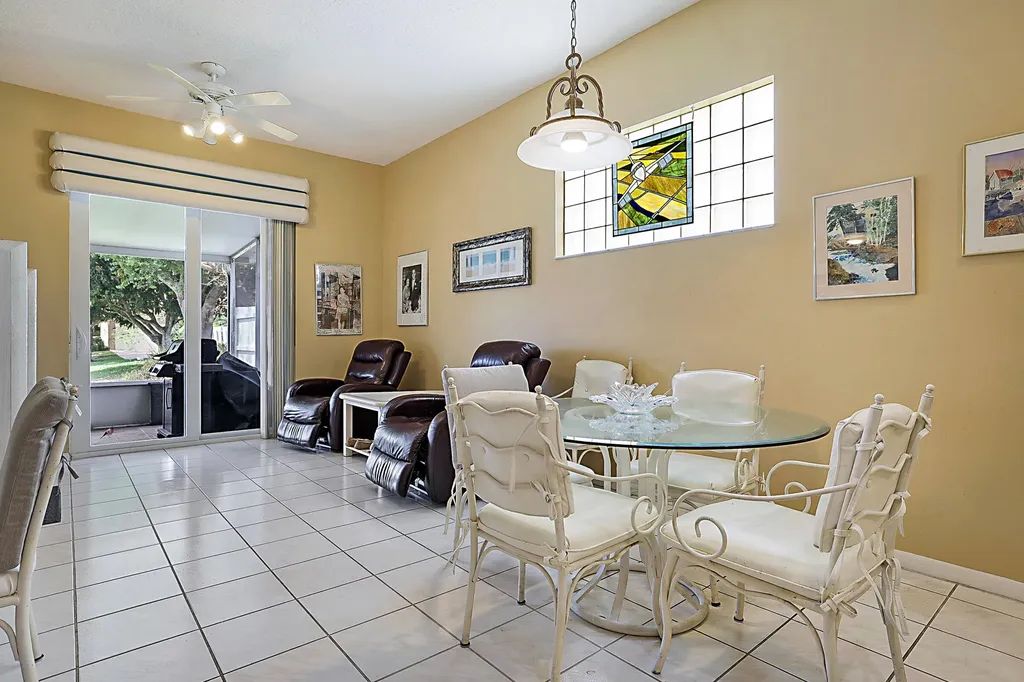 3877 Summer Chase Court Lake Worth FL 33467