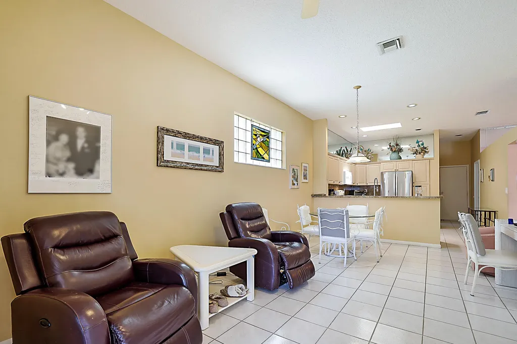 3877 Summer Chase Court Lake Worth FL 33467