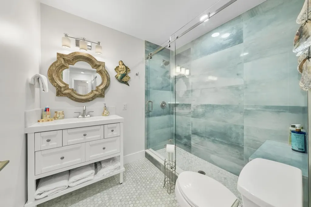 517 Gulf Road North Palm Beach FL 33408