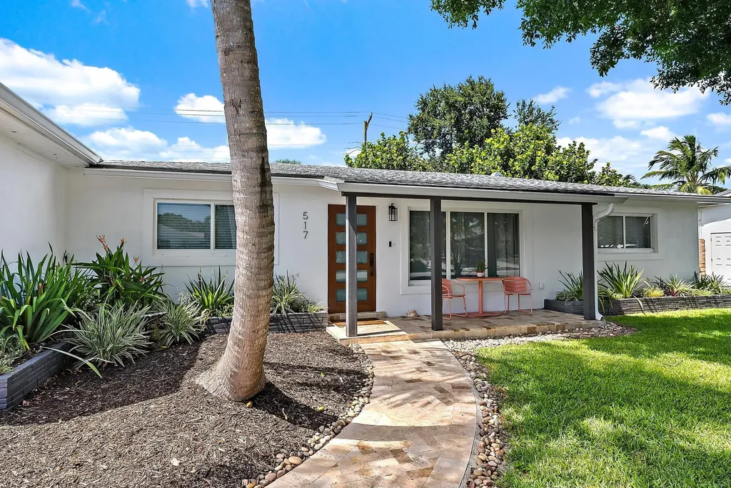 517 Gulf Road North Palm Beach FL 33408