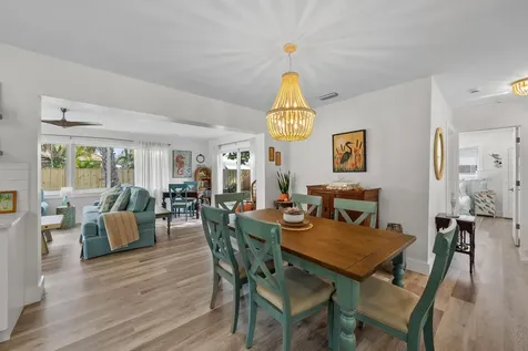 517 Gulf Road North Palm Beach FL 33408
