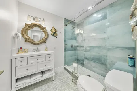 517 Gulf Road North Palm Beach FL 33408
