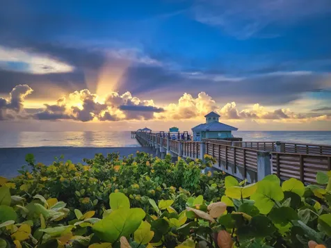 517 Gulf Road North Palm Beach FL 33408