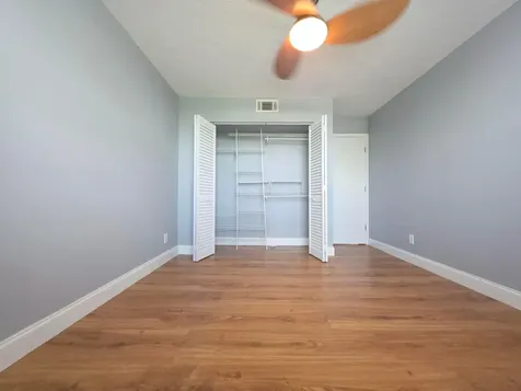 1341 SE 3rd Avenue Dania Beach FL 33004