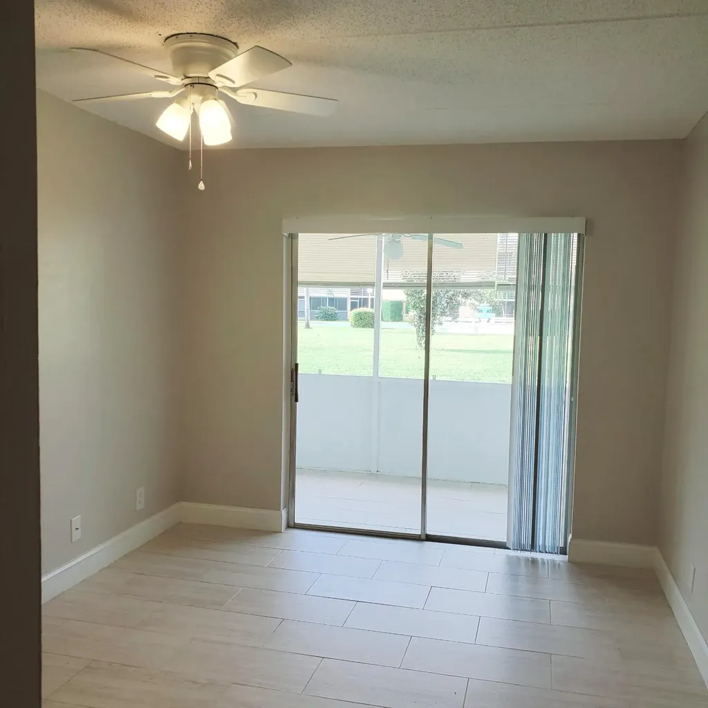 100 Village Green Circle E Palm Springs FL 33461