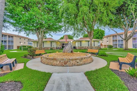 100 Village Green Circle E Palm Springs FL 33461
