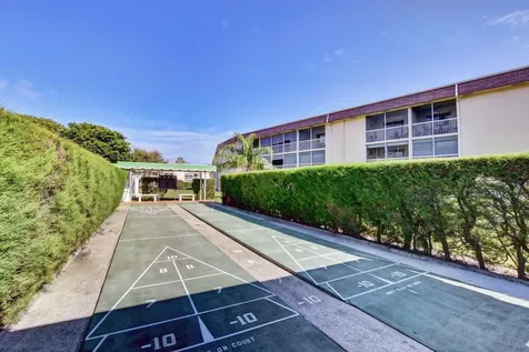 100 Village Green Circle E Palm Springs FL 33461