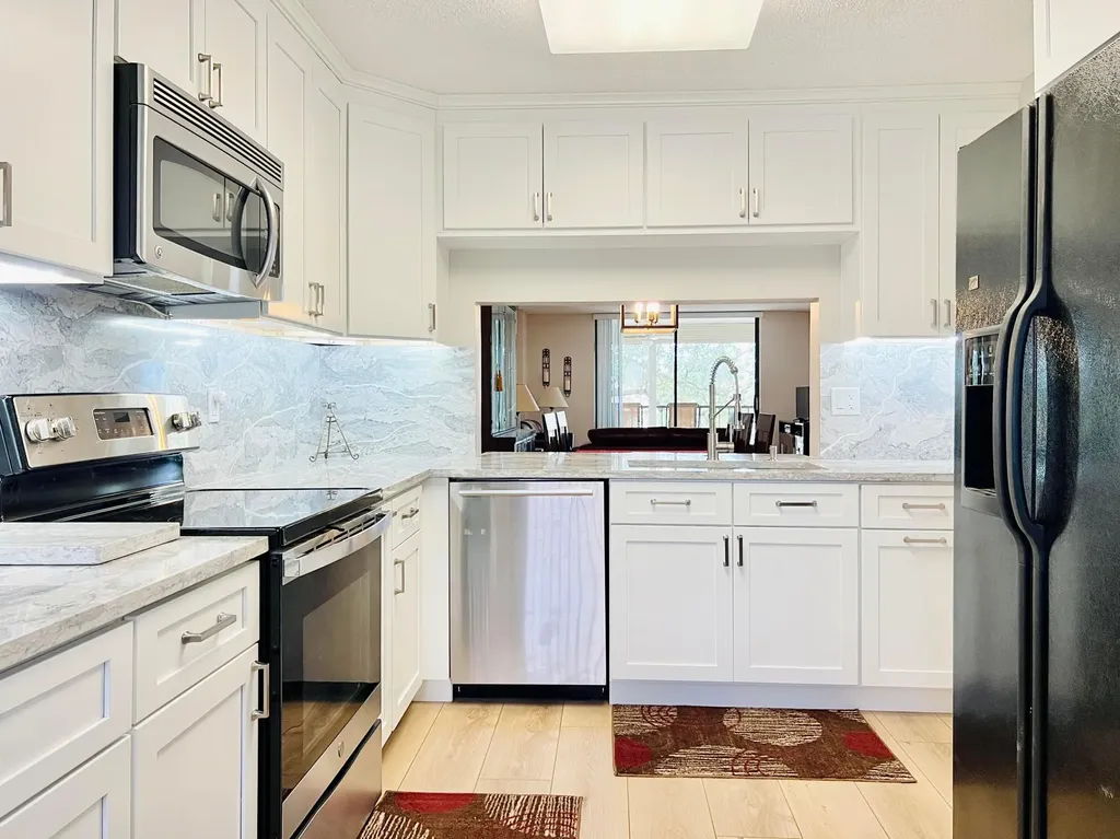 4725 E Lucerne Lakes Boulevard Boulevard E Lake Worth FL 33467