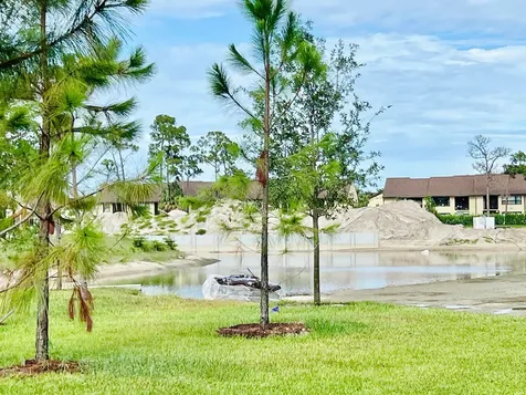 4725 E Lucerne Lakes Boulevard Boulevard E Lake Worth FL 33467