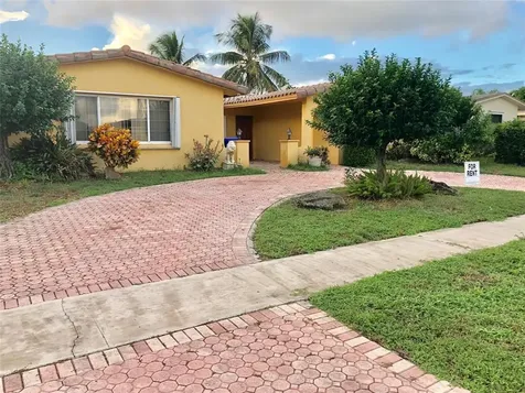 2180 NW 93rd Avenue Pembroke Pines FL 33024