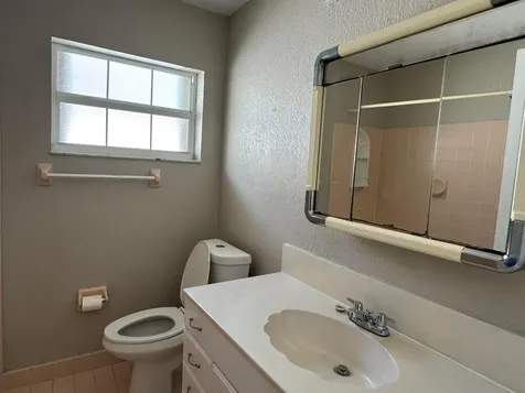 2180 NW 93rd Avenue Pembroke Pines FL 33024