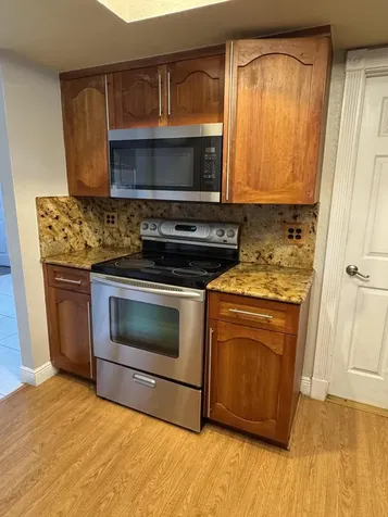 2180 NW 93rd Avenue Pembroke Pines FL 33024