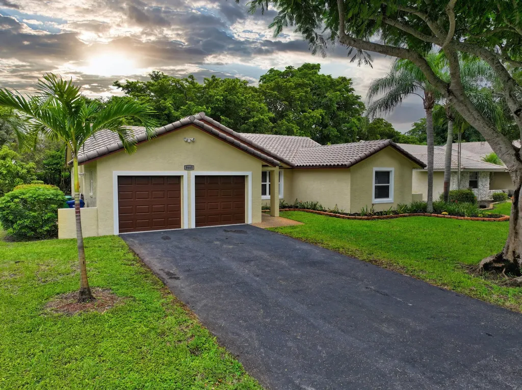 8645 NW 47th Drive Coral Springs FL 33067