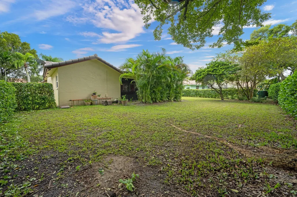 8645 NW 47th Drive Coral Springs FL 33067