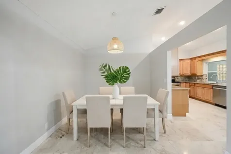 8645 NW 47th Drive Coral Springs FL 33067