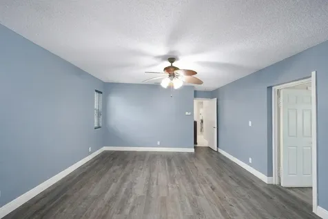 8645 NW 47th Drive Coral Springs FL 33067
