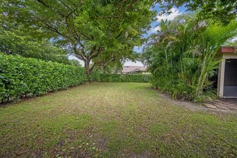 8645 NW 47th Drive Coral Springs FL 33067