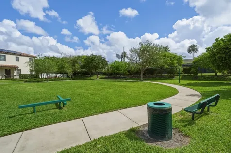 5105 NW 51st Terrace Tamarac FL 33319